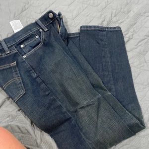 Black men’s Levi’s size W29 L30 never worn. 511